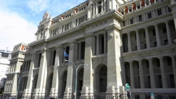 El Poder Judicial se sigue aumentando los sueldos