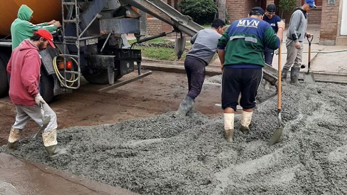 Avanza el cordón cuneta y pavimentación en barrios