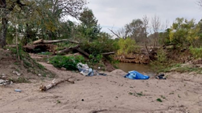 La irresponsabilidad permite basurales en las márgenes del río