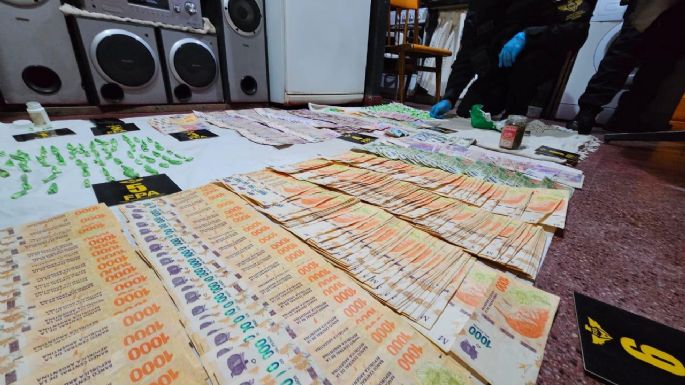 Dos hermanos gemelos detenidos por vender droga en una ambulancia