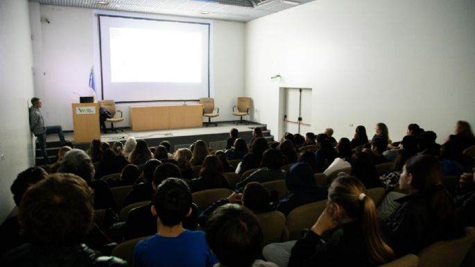 Realizarán el primer foro para adolescentes en Villa María