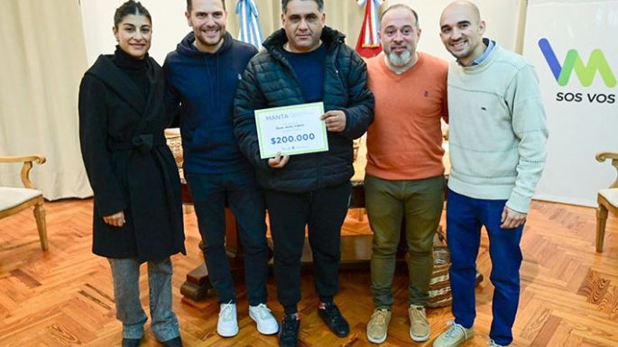 Dieron becas a doce artesanos, quienes tendrán que dictar talleres