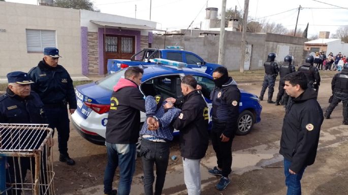 Cuatro detenidos por robo calificado tras un allanamiento
