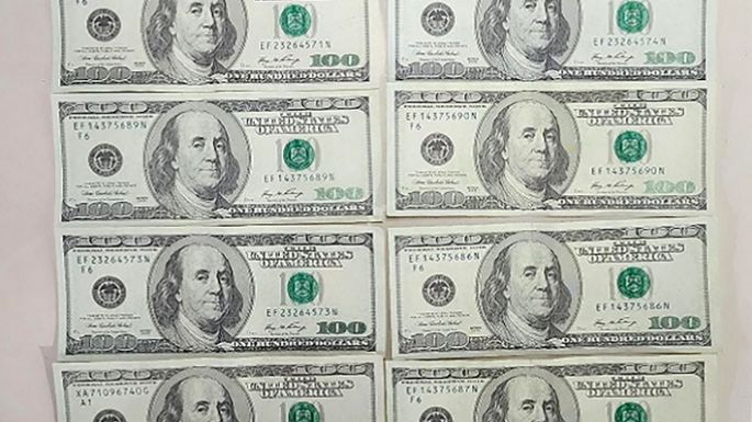Intentó vender dólares falsos y terminó en la comisaría
