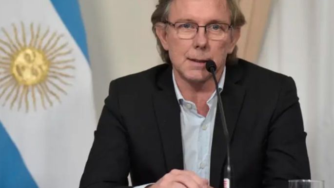 Seggiaro prevé un dólar  oficial a $407 a fin de año