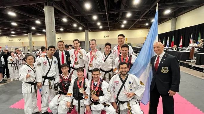 La selección argentina de Taekwondo se consagró campeona del mundo