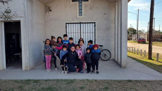Merendero local realiza una colecta solidaria por el Día del Niño