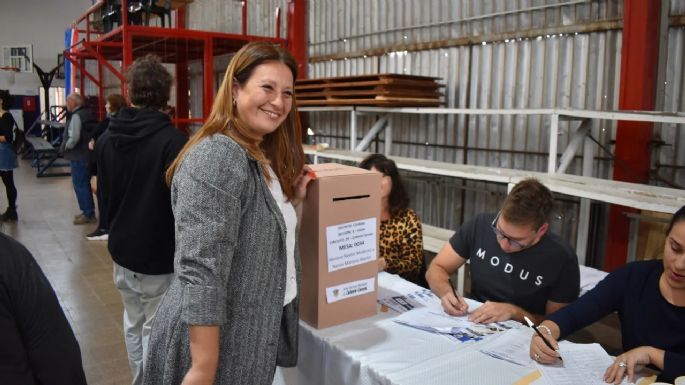 Paola Nanini fue electa intendenta en Colonia Caroya