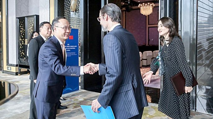 Disponen abrir un consulado en China