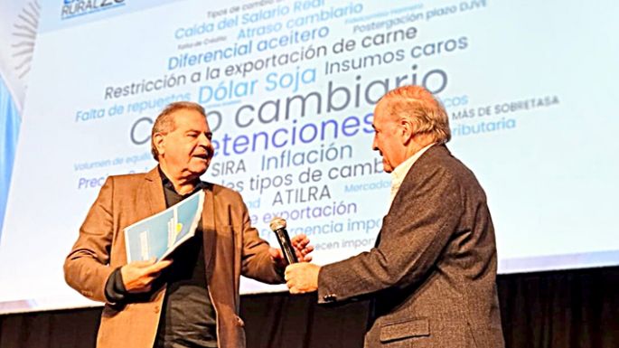 Busso defendió “el modelo Córdoba”