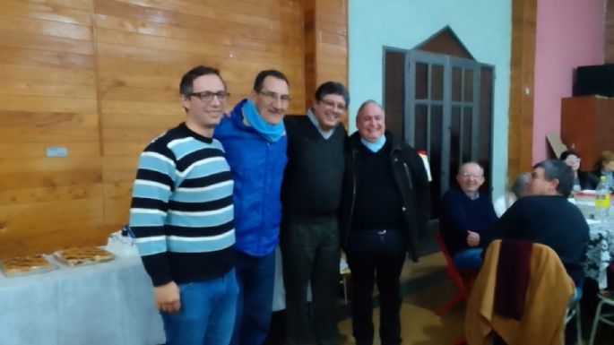 Entregan un reconocimiento a emprendedores de barrio Ameghino