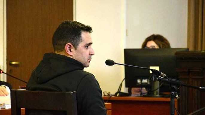 Dos testimonios contradictorios y un informe médico demoledor