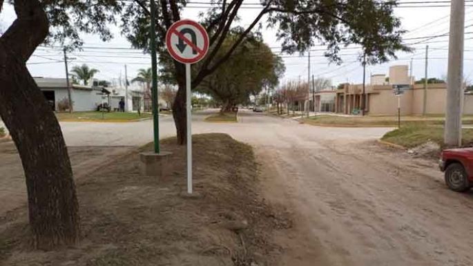 Nueva cartelería en los bulevares