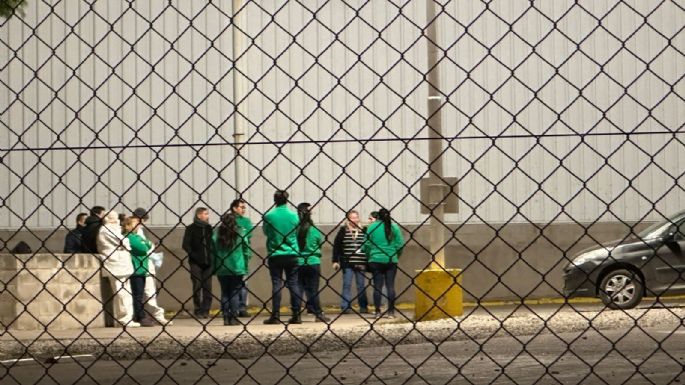 Bomberos llevan adelante un simulacro de incendio en el ChangoMás