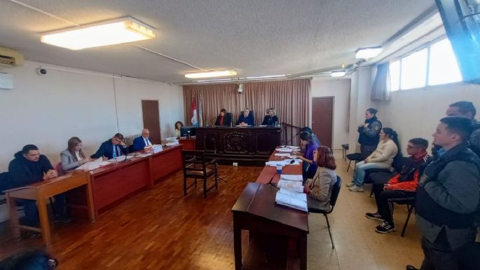 AHORA - El fiscal pidió perpetua para Fernández y 9 años para la madre