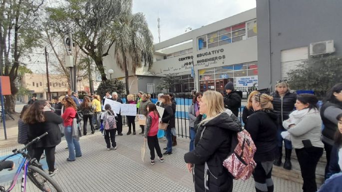 Nueva manifestación en apoyo del directo Héctor Godoy