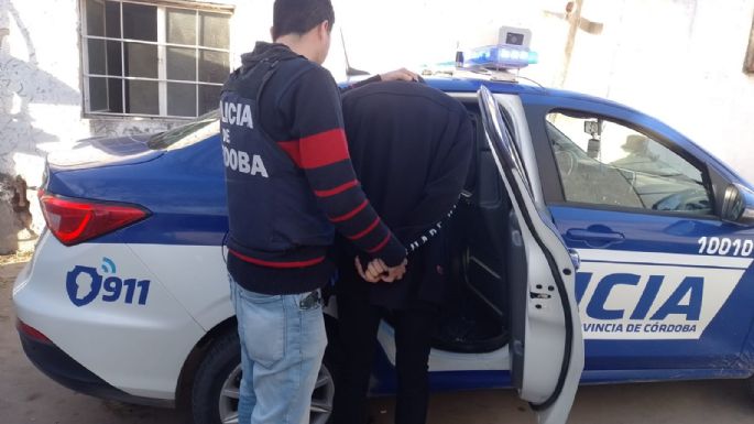 Recuperaron lo robado en un vehículo que estaba estacionado sobre bulevar España