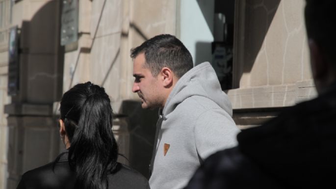 Fuerte cruce entre la familia Messa y la de Fernández afuera de Tribunales