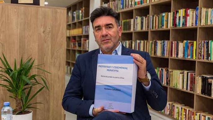 El libro de Protocolo y Ceremonial en Braille ya está en la Biblioteca