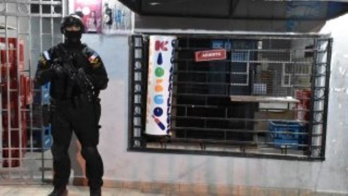 Utilizaba un kiosco como pantalla para vender drogas y fue detenido