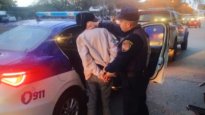 Un hombre fue detenido por intentar robar una motocicleta