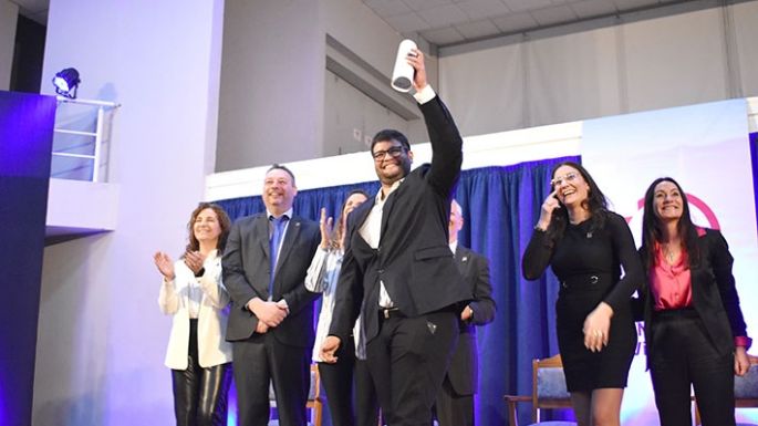 Más de 6.000 graduados en la Universidad local en 28 años