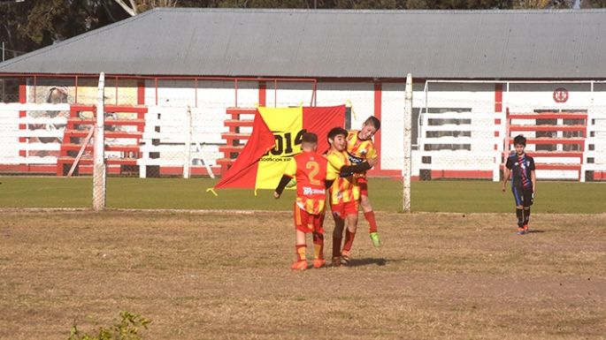 Equilibrado duelo entre los escoltas