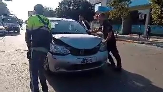 Cada vez peor: triple choque de automóviles frente a Anses