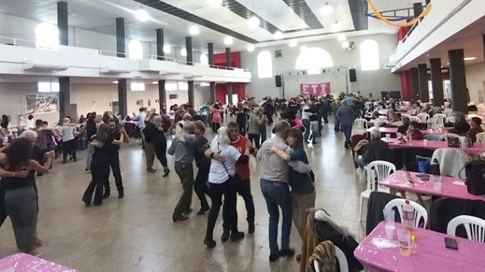 La música ciudadana se baila con pasión en Villa María y Villa Nueva