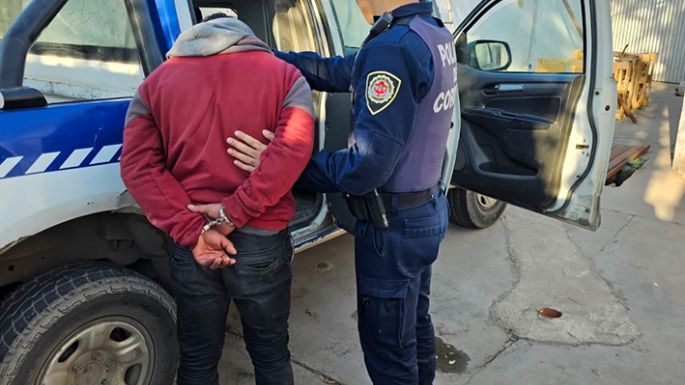 Agredió a su pareja con golpes de puño y patadas en rostro y cuerpo