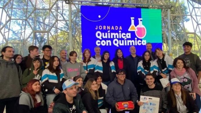 Estudiantes de Escuela PROA local visitaron instituciones de base tecnológica