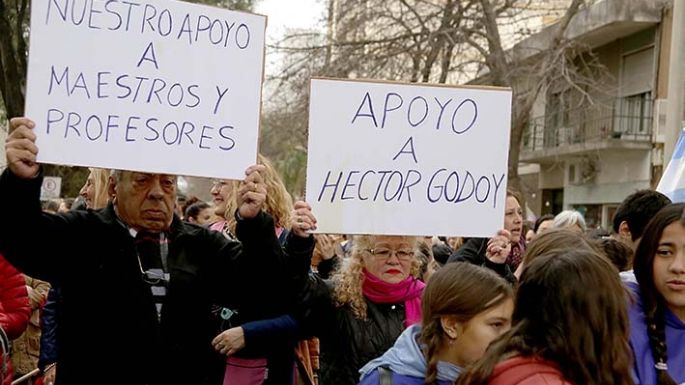Andrada advirtió la indefensión de docentes y cuestionó a Inspecciones