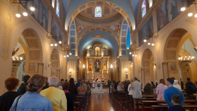 Se suspendió el acto por la lluvia, pero Gill encabezó el Tedeum en la Catedral