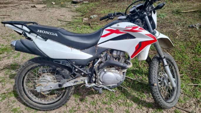 Hallaron una moto robada entre los cañaverales de la ruta 158