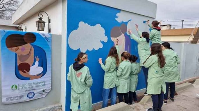Nuevo mural en el acceso al Hospital