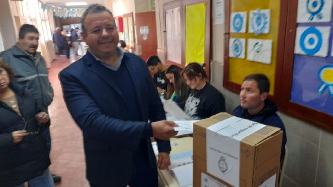 El inicio de la votación se demoró en algunas escuelas