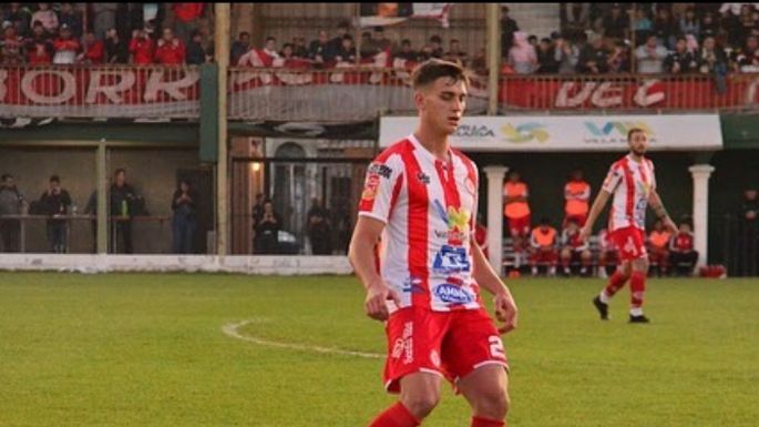 Un jugador de Alumni fue fichado por el fútbol europeo