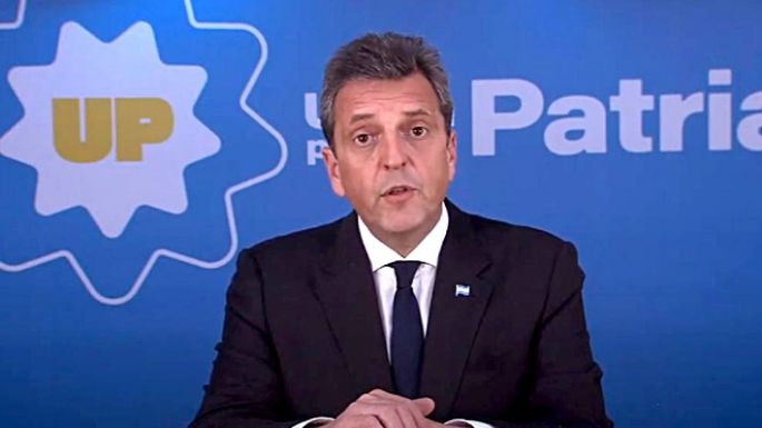 Massa adelantó que se anunciarán "medidas que compensarán y recuperarán el poder adquisitivo"