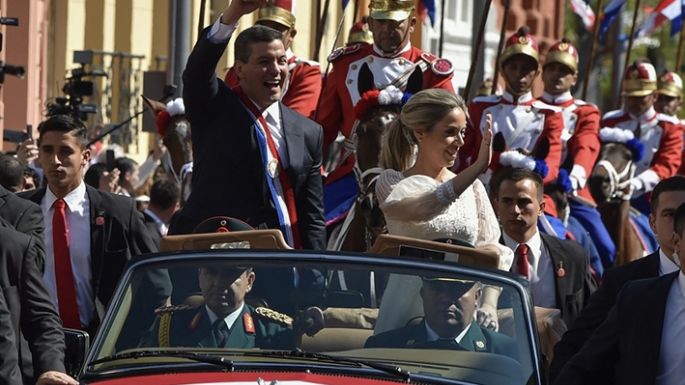 Asumió Peña con promesas de grandeza