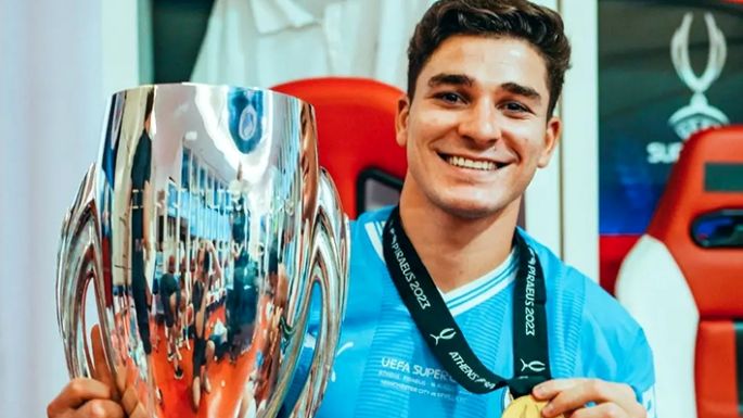 Otro título para Julián: el City se consagró campeón de la Supercopa de Europa