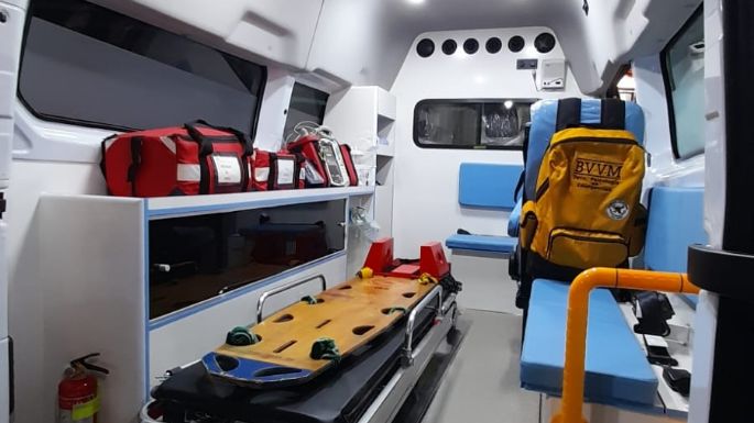 Bomberos Voluntarios presentaron una nueva unidad de ambulancia