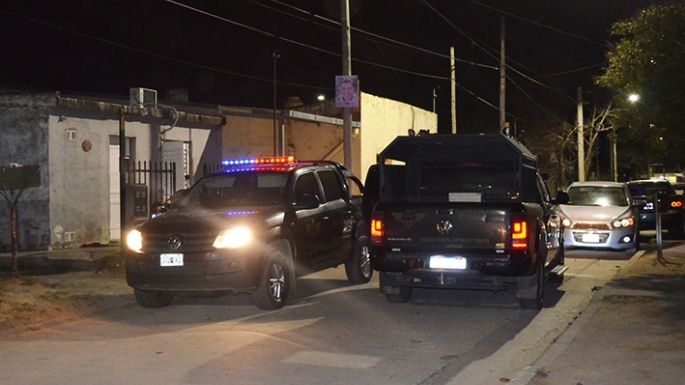 Detuvieron a una mujer de vendía droga a adolescentes en una plaza