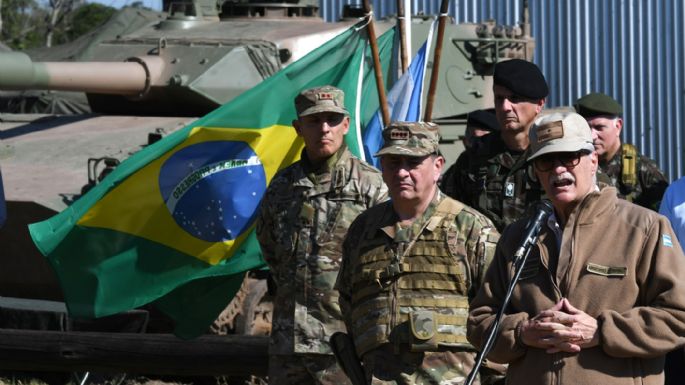 Fuerzas Armadas de Argentina y Brasil realizaron un ejercicio conjunto de defensa