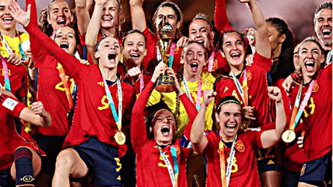 Triunfó la lógica y España levantó la copa