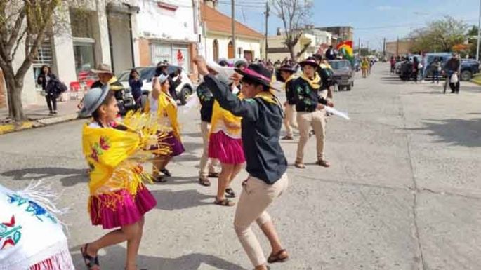 Homenajean a Urkupiña