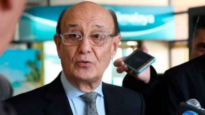 Piden que se prohíba la salida del país de Oscar González