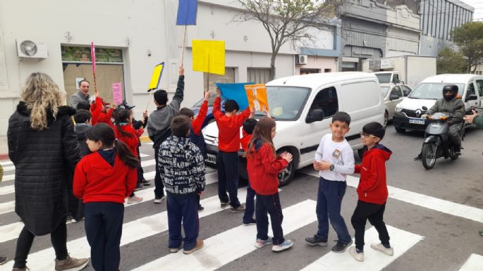 Alumnos de la escuela Bianco concientizaron sobre conducta vial