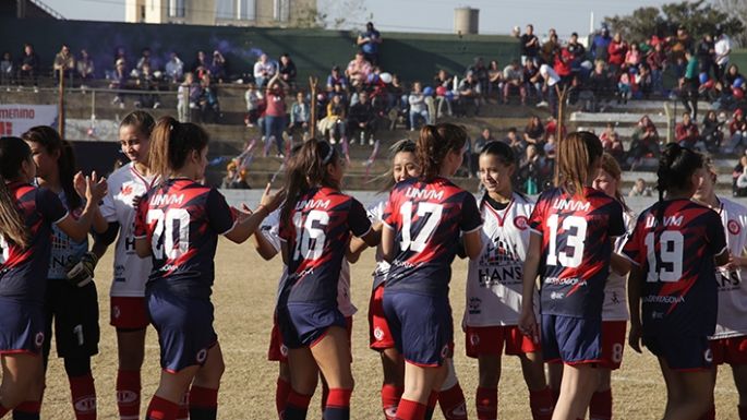 Se levanta el telón con cuatro encuentros en dos estadios