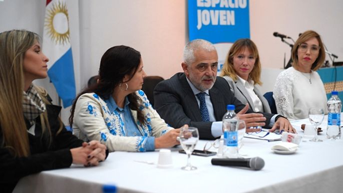 Una campaña contra  el maltrato infantil