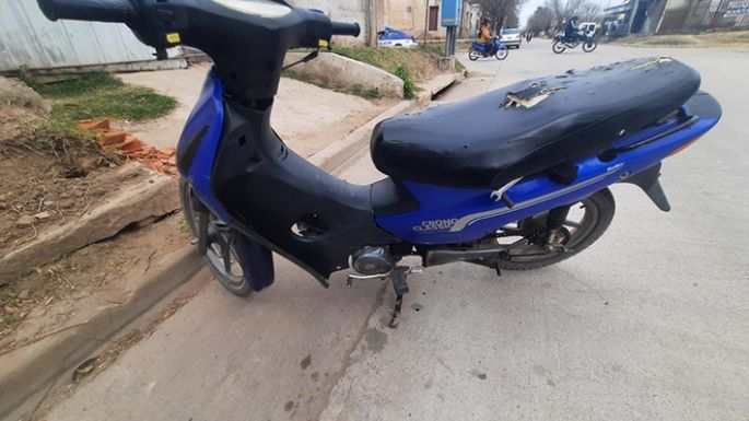 Dos motociclistas con heridas graves